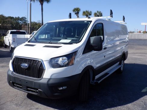 Used 2024 Ford Transit 250 Low Roof w/ Exterior Upgrade Package image 22
