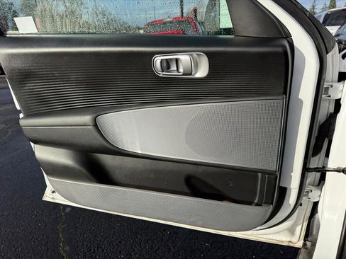 Used 2024 Hyundai Ioniq 6 SEL image 25