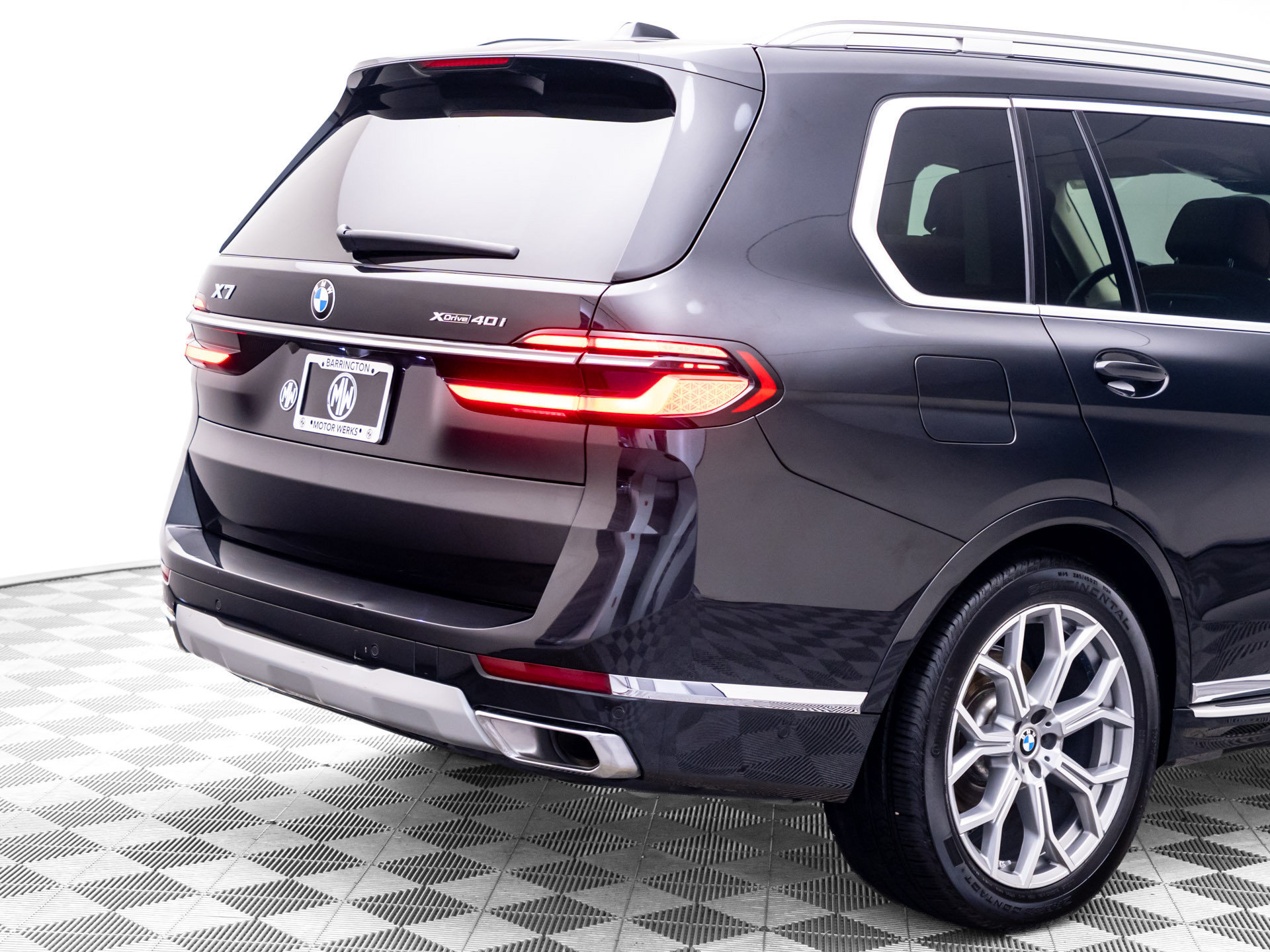 Used 2025 BMW X7 xDrive40i AWD/4WD image 36
