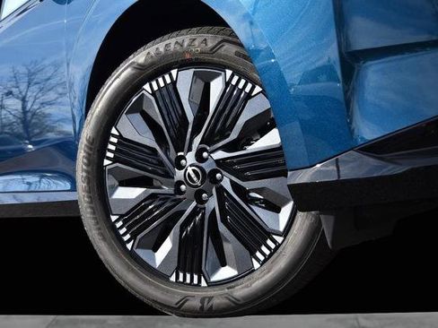 New 2026 Nissan Murano Platinum image 3