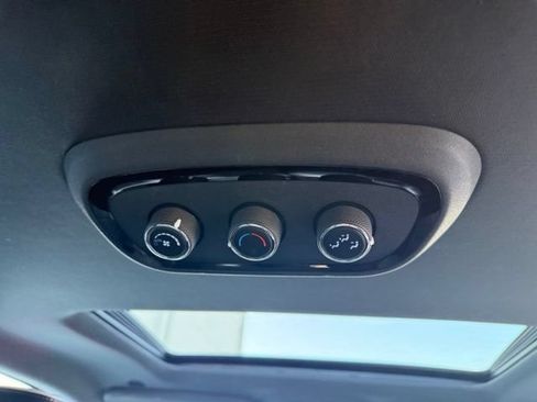 Used 2024 Dodge Durango GT AWD/4WD image 19