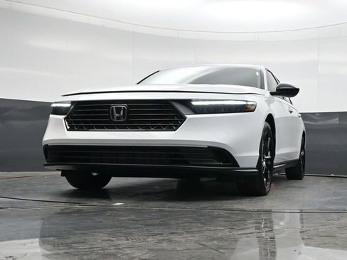 New 2025 Honda Accord SE image 29