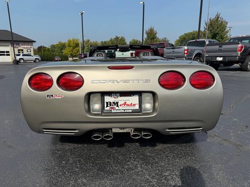 Used 2000 Chevrolet Corvette Convertible w/ Memory Pkg image 6