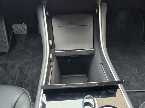 Used 2018 Tesla Model 3 Long Range image 28