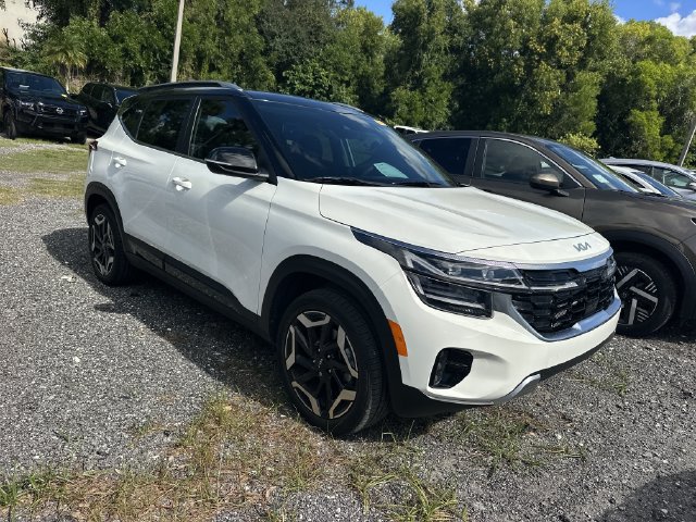 Used 2025 Kia Seltos SX AWD/4WD image 1