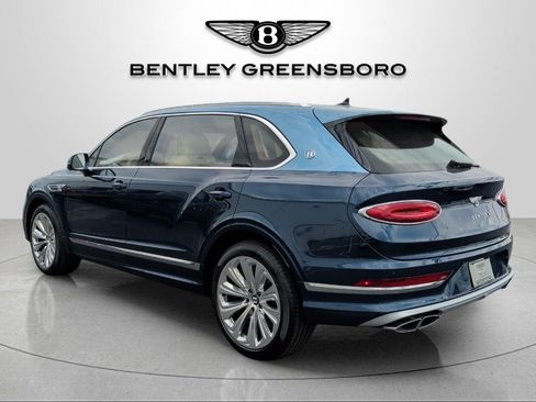 New 2026 Bentley Bentayga Extended Wheelbase AWD/4WD image 3