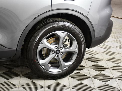 Used 2025 Ford Escape ST-Line Select image 51