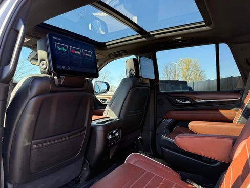 Used 2024 GMC Yukon Denali Ultimate image 24