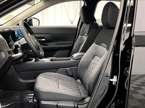 New 2026 Nissan Kicks SV FWD image 20