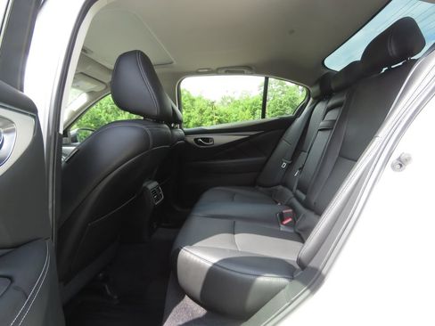 Used 2022 INFINITI Q50 Luxe w/ Cargo Package AWD/4WD image 19