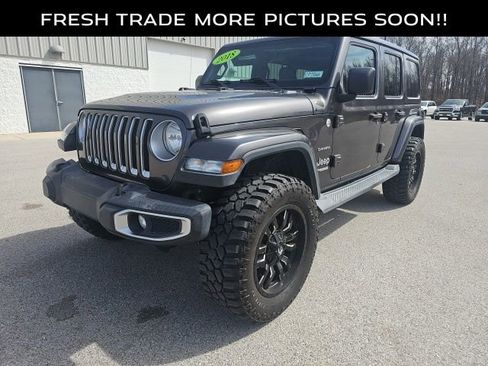 Used 2018 Jeep Wrangler Unlimited Sahara image 1