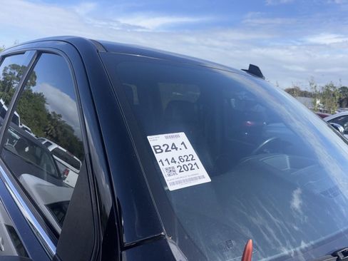 Used 2021 Chevrolet Silverado 2500 High Country w/ Z71 Off-Road Package image 19