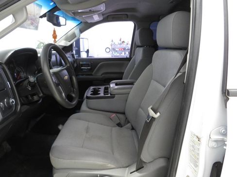 Used 2019 Chevrolet Silverado 2500 W/T w/ WT Convenience Package RWD image 13