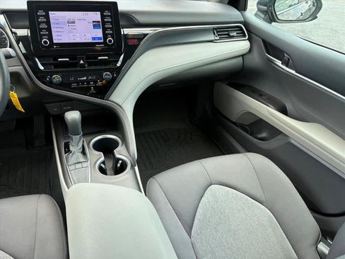 Used 2023 Toyota Camry LE FWD image 5