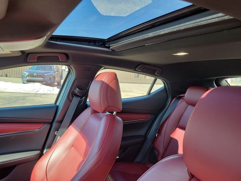 Used 2020 MAZDA MAZDA3 AWD Hatchback w/ Premium Pkg image 19