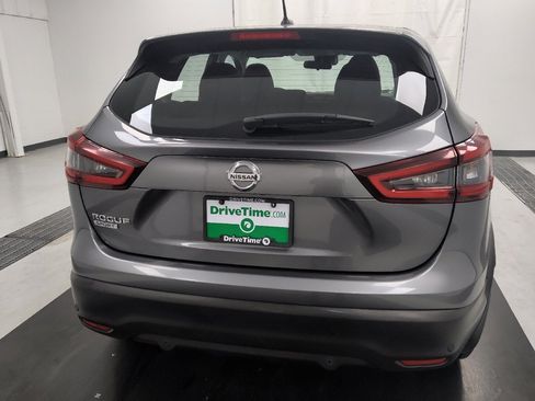 Used 2020 Nissan Rogue Sport S w/ Appearance Package FWD image 7