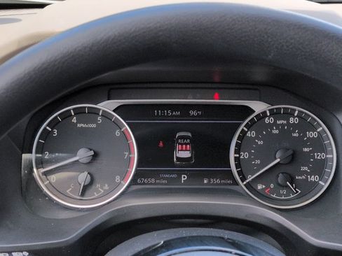 Certified 2023 Nissan Rogue SV FWD image 25