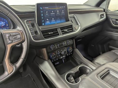 Used 2024 Chevrolet Tahoe High Country image 15