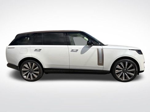 New 2026 Land Rover Range Rover SV AWD/4WD image 5