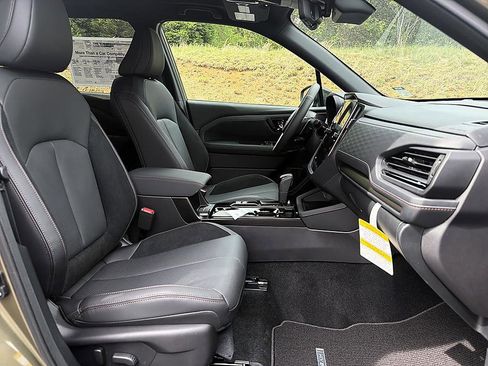 New 2026 Subaru Forester Touring AWD/4WD image 15