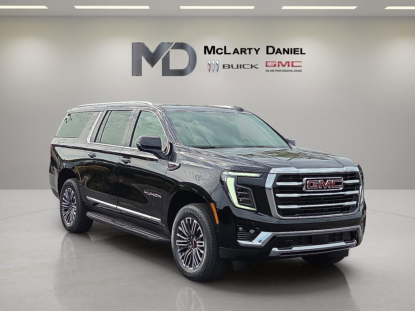 New 2026 GMC Yukon XL Elevation w/ LPO, Floor Liner Package AWD/4WD image 1