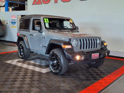 Used 2021 Jeep Wrangler Sport AWD/4WD image 2