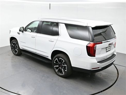 Used 2026 GMC Yukon Elevation w/ LPO, Floor Liner Package image 39