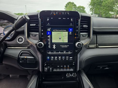 Used 2021 RAM 3500 Limited AWD/4WD image 19
