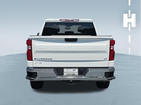 Used 2023 Chevrolet Silverado 1500 LT AWD/4WD image 4