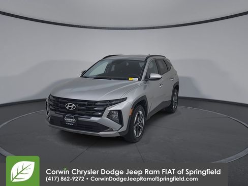 Used 2025 Hyundai Tucson SEL AWD/4WD image 6
