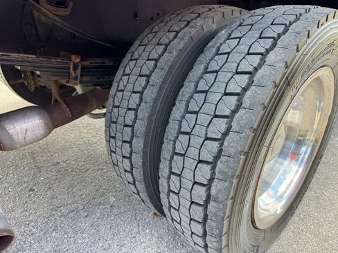 Used 2020 Ford F550 2WD Regular Cab Super Duty image 25