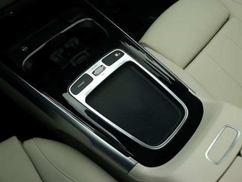 Certified 2026 Mercedes-Benz GLB 250 image 15