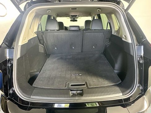 Used 2026 Nissan Rogue SL AWD/4WD image 25