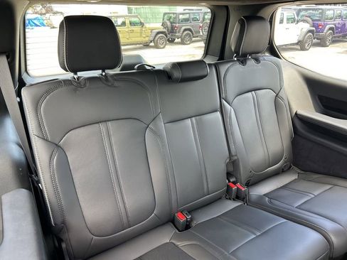 Used 2024 Jeep Grand Wagoneer Series II w/ Quick Order Packagew 28T image 31