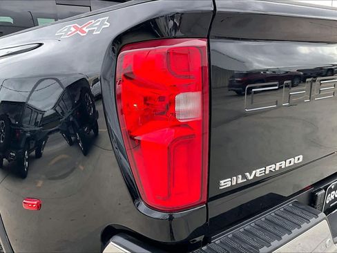 Used 2026 Chevrolet Silverado 3500 LTZ w/ LTZ Texas Edition AWD/4WD image 29