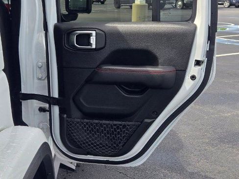 Used 2020 Jeep Wrangler Unlimited Rubicon AWD/4WD image 9
