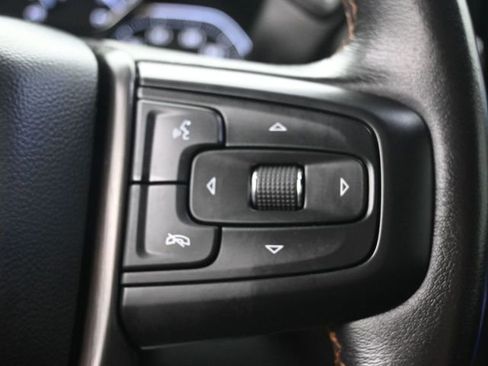 Used 2022 GMC Sierra 1500 AT4 w/ AT4 Preferred Package AWD/4WD image 16