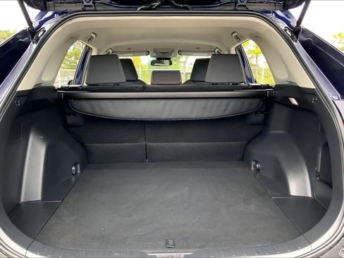 Used 2025 Toyota RAV4 XLE FWD image 34