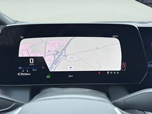 New 2026 Chevrolet Equinox EV LT AWD/4WD image 31