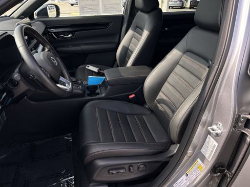 Certified 2025 Honda CR-V Sport Touring image 13