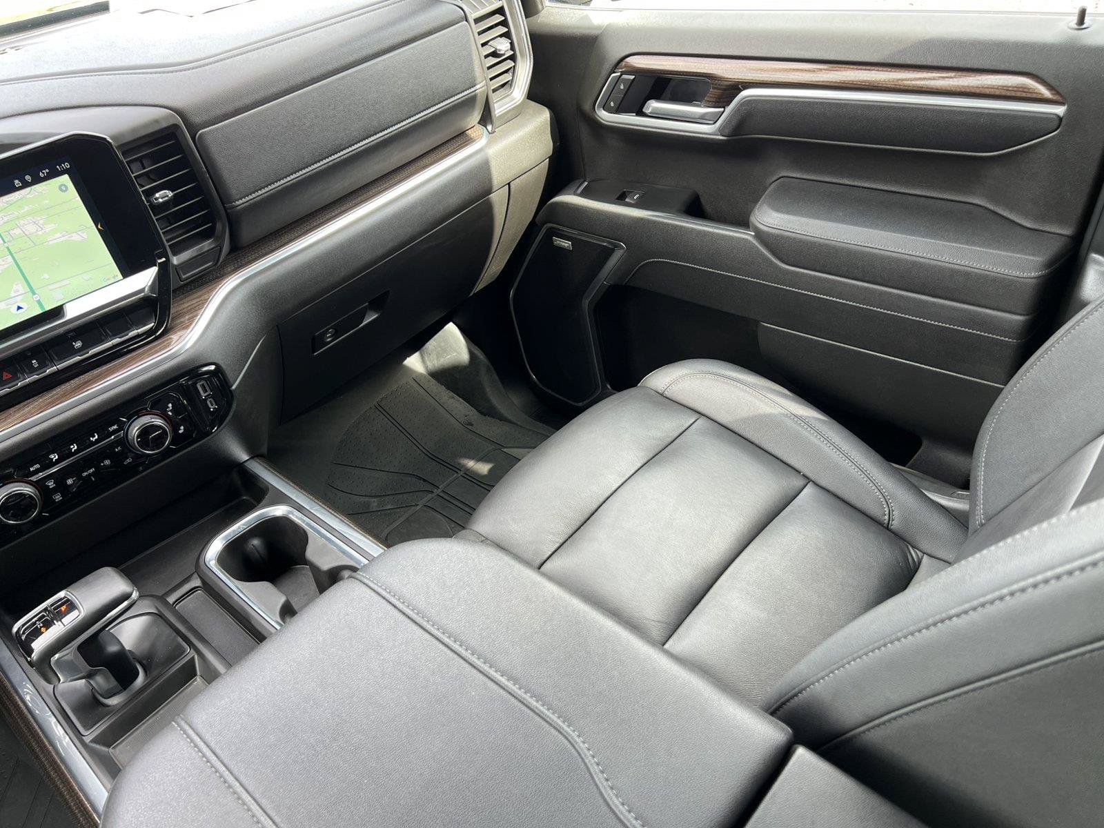 Used 2025 Chevrolet Silverado 1500 RST w/ Redline Edition AWD/4WD image 33
