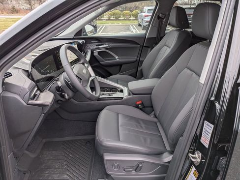 New 2025 Audi Q5 Premium Plus image 12