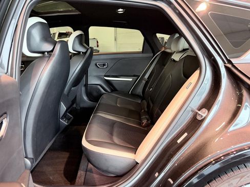 Used 2025 Kia K4 GT-Line w/ GT-Line Premium Package FWD image 18