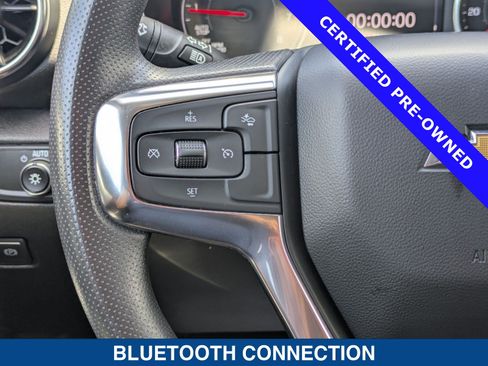 Used 2025 Chevrolet Blazer LT FWD image 25