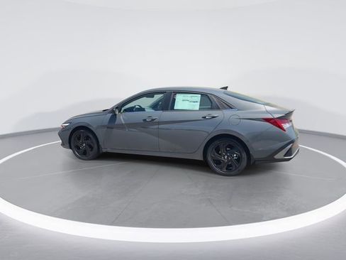 New 2026 Hyundai Elantra SEL Sport Premium FWD image 6