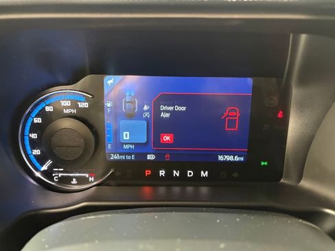 Used 2023 Ford Bronco Outer Banks AWD/4WD image 16