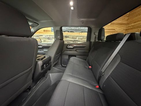 Used 2023 Chevrolet Silverado 1500 LT Trail Boss w/ Protection Package AWD/4WD image 29