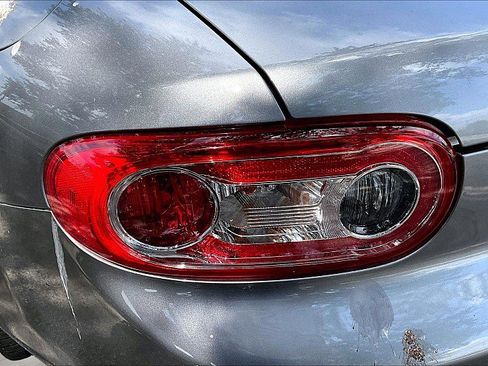 Used 2015 MAZDA MX-5 Miata Club RWD image 22