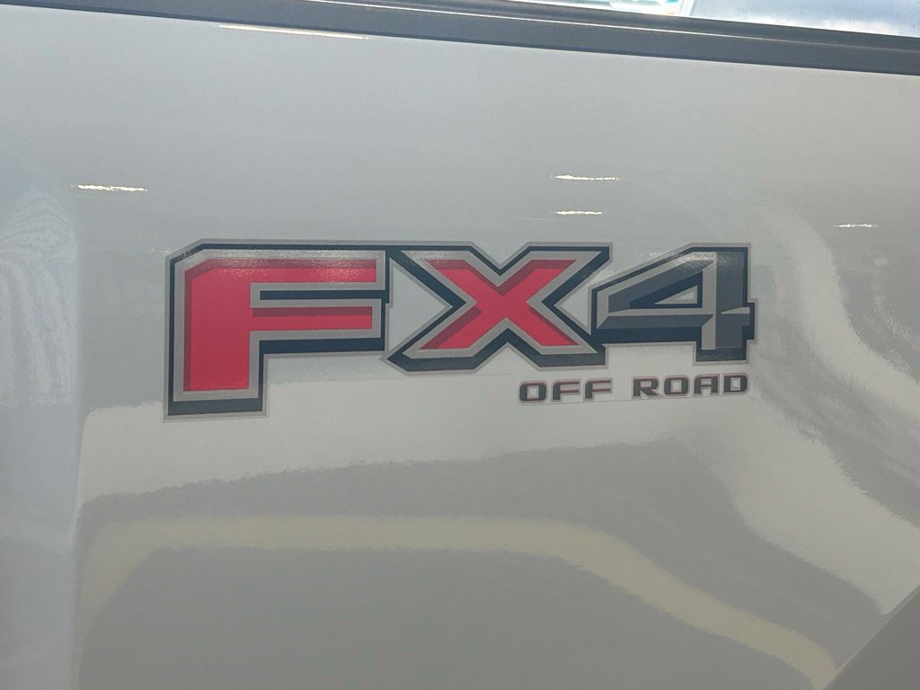 Used 2026 Ford F250 Platinum w/ Platinum Plus Package AWD/4WD image 25