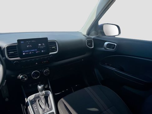 Used 2023 Hyundai Venue SEL w/ Cargo Package FWD image 19